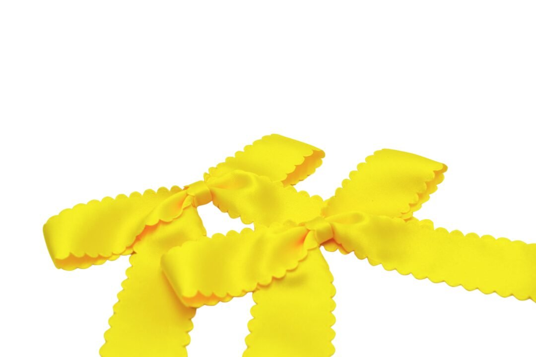 MOÑO PAR AMARILLO - Image 2